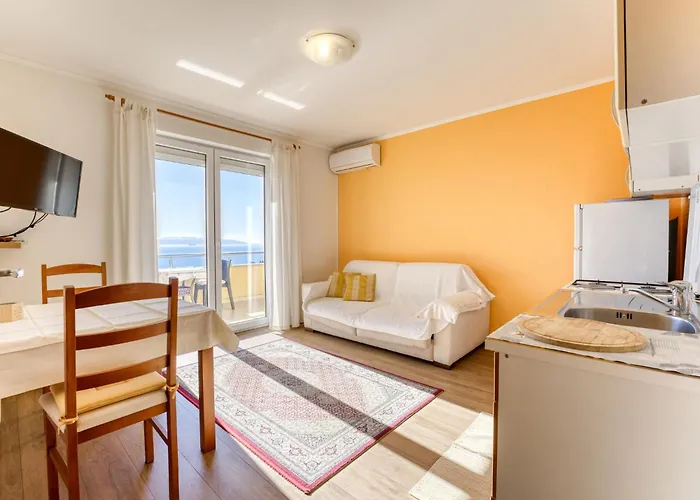 Apartment Silvana-3 By Interhome