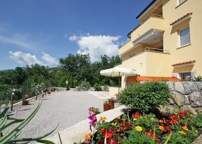 Apartment Silvana-3 By Interhome